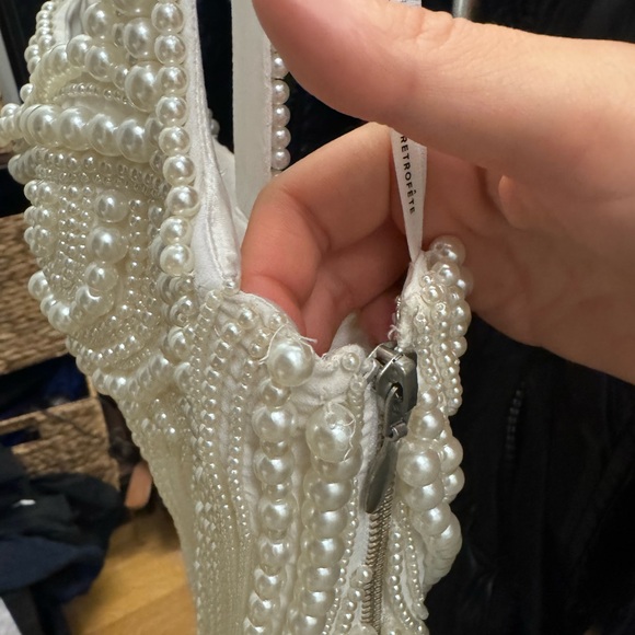 Retrofete ELAINA PEARL DRESS - Picture 9 of 11